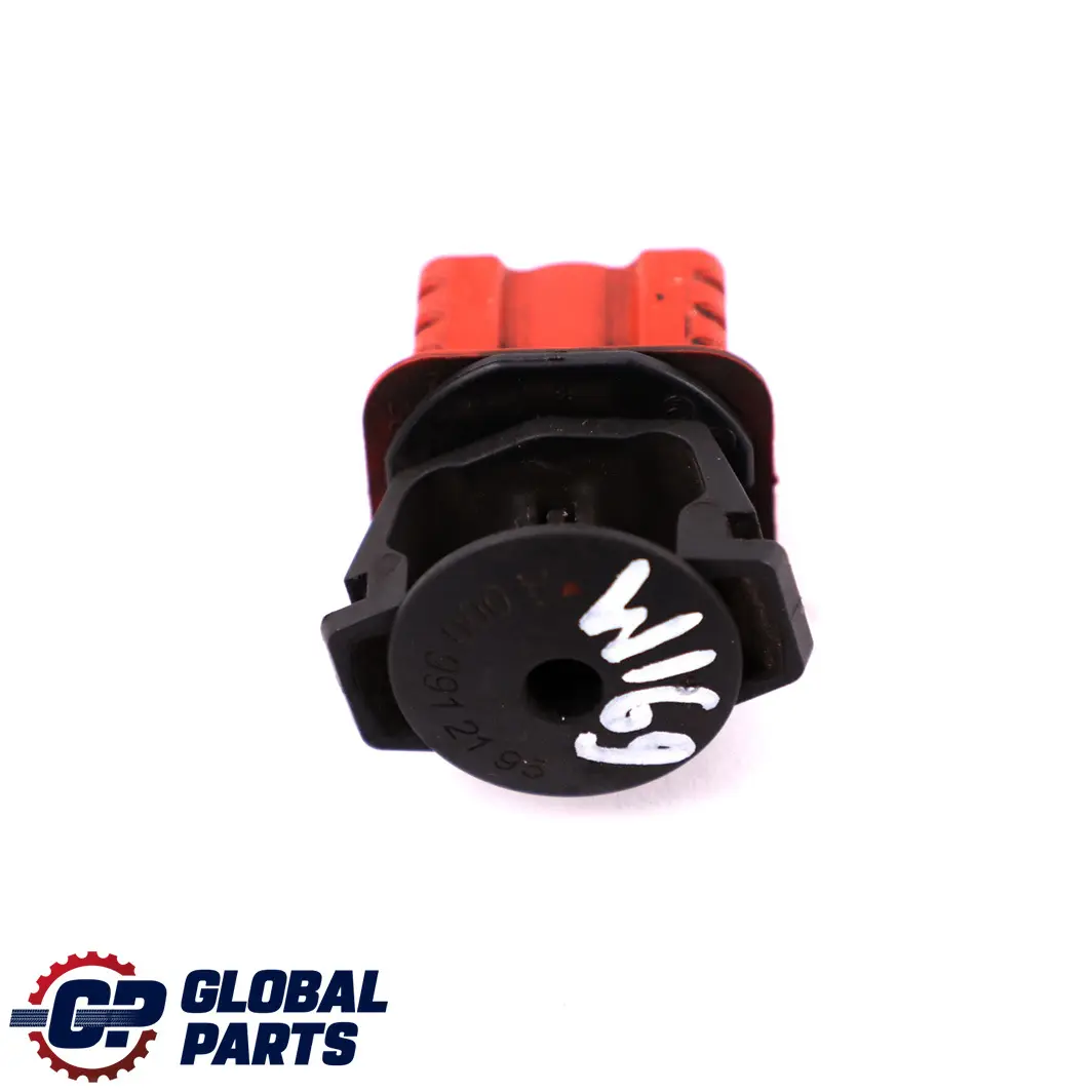 Soporte del radiador Clip de montaje para Mercedes W169 W176 W246 con número de pieza A0009912195 Mercedes W169 W176 W246 Soporte del radiador Clip de montaje - SKU A0009912195 - Número de pieza A0009912195