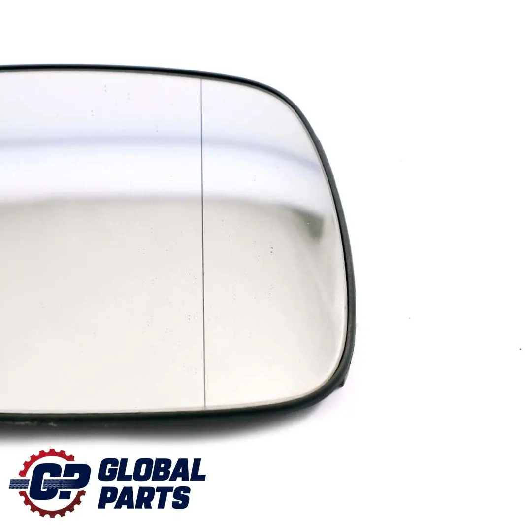 Mercedes-Benz Vaneo W414 Spiegelglas Außenspiegel Beheizt Rechts für mit Teilenummer A0018115933 Mercedes-Benz Vaneo W414 Spiegelglas Außenspiegel Beheizt Rechts - SKU A0018115933 - Teilenummer A0018115933