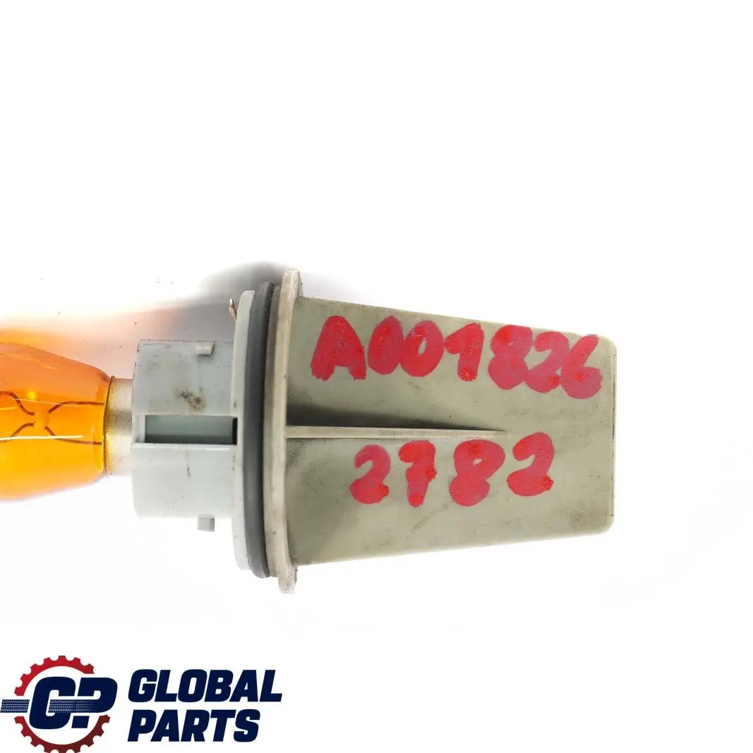Front Headlight Blinker Turn Indicator Bulb Socket para Mercedes Vito W639 con número de pieza A0018262782 Mercedes Vito W639 Front Headlight Blinker Turn Indicator Bulb Socket - SKU A0018262782 - Número de pieza A0018262782
