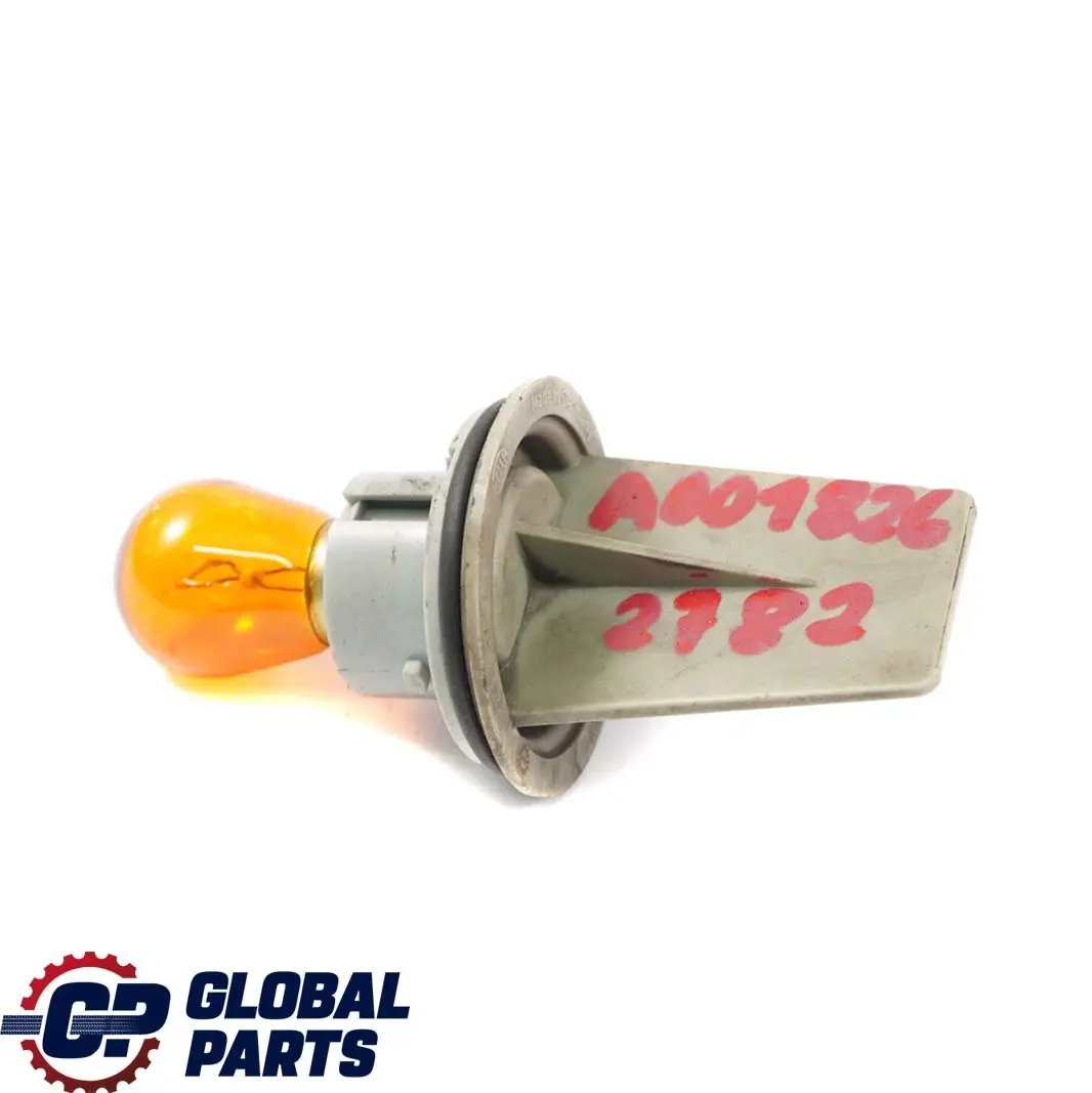 Faro Indicatore Socket Lampada per Mercedes W639 con numero di parte A0018262782 Mercedes W639 Faro Indicatore Socket Lampada - SKU A0018262782 - Numero di parte A0018262782