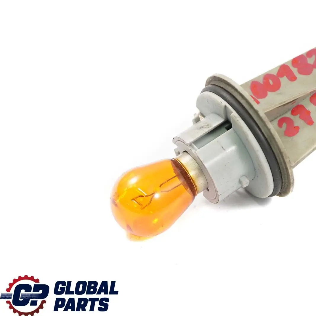 Front Headlight Blinker Turn Indicator Bulb Socket Mercedes Vito W639 - SKU A0018262782 - Numéro de pièce A0018262782