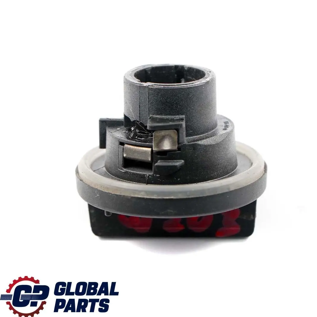 Faro Indicatore Socket Lampada per Mercedes W204 W212 con numero di parte A0018265082 Mercedes W204 W212 Faro Indicatore Socket Lampada - SKU A0018265082 - Numero di parte A0018265082