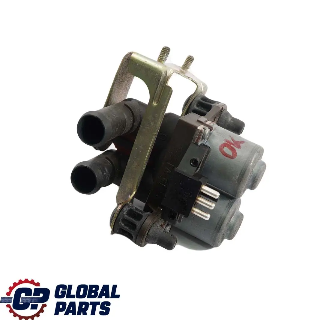 W208 Válvula del calentador agua Bomba para Mercedes CLK W202 A208 C208 con número de pieza A0018303484 Mercedes CLK W202 A208 C208 W208 Válvula del calentador agua Bomba - SKU A0018303484 - Número de pieza A0018303484