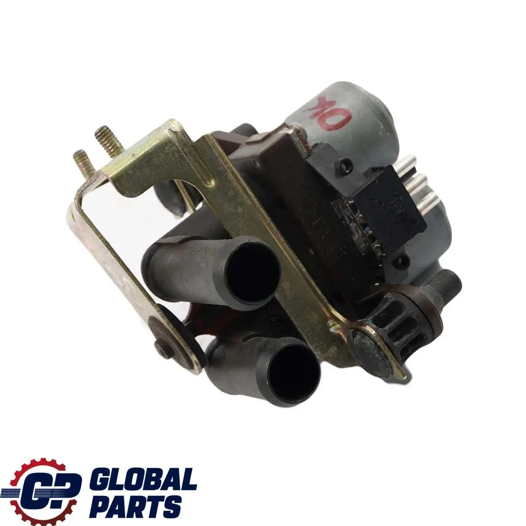 W208 Válvula del calentador agua Bomba para Mercedes CLK W202 A208 C208 con número de pieza A0018303484 Mercedes CLK W202 A208 C208 W208 Válvula del calentador agua Bomba - SKU A0018303484 - Número de pieza A0018303484