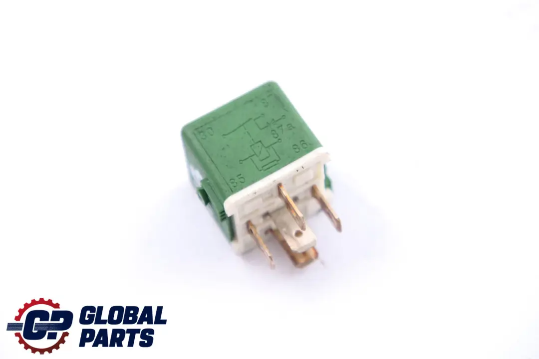 Mercedes Universal Przekaźnik HELLA 12V - SKU A0025422319 - Numer Części A0025422319