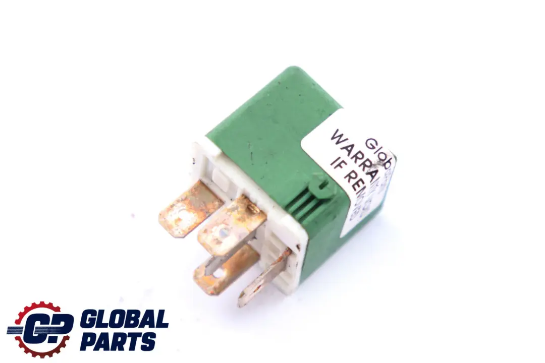  Mercedes-Benz Universal HELLA Relais Modul 12V 4RA 940 010 - SKU A0025422319 - Teilenummer A0025422319