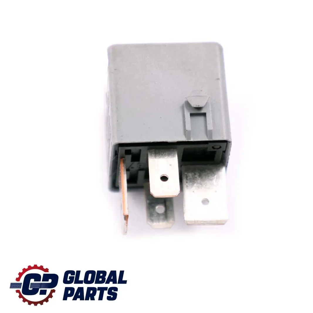 Mercedes ML W163 Relay 4-Pin Grey Tyco - SKU A0025422619 - Part number A0025422619
