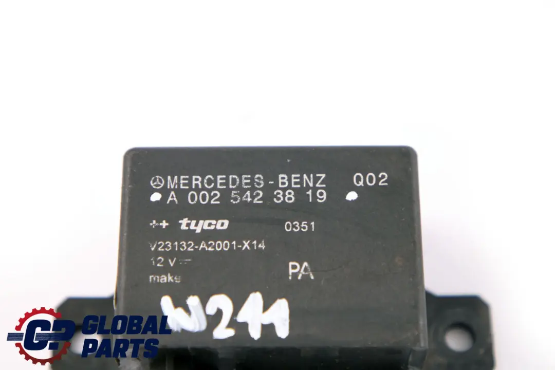 Mercedes-Benz E-Class S211 W211 Battery Relay Module Unit to with Part number A0025423819 Mercedes-Benz E-Class S211 W211 Battery Relay Module Unit - SKU A0025423819 - Part number A0025423819