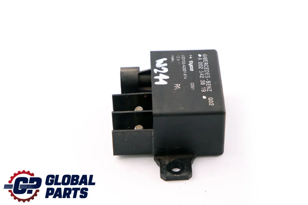 Mercedes-Benz E-Class S211 W211 Battery Relay Module Unit to with Part number A0025423819 Mercedes-Benz E-Class S211 W211 Battery Relay Module Unit - SKU A0025423819 - Part number A0025423819