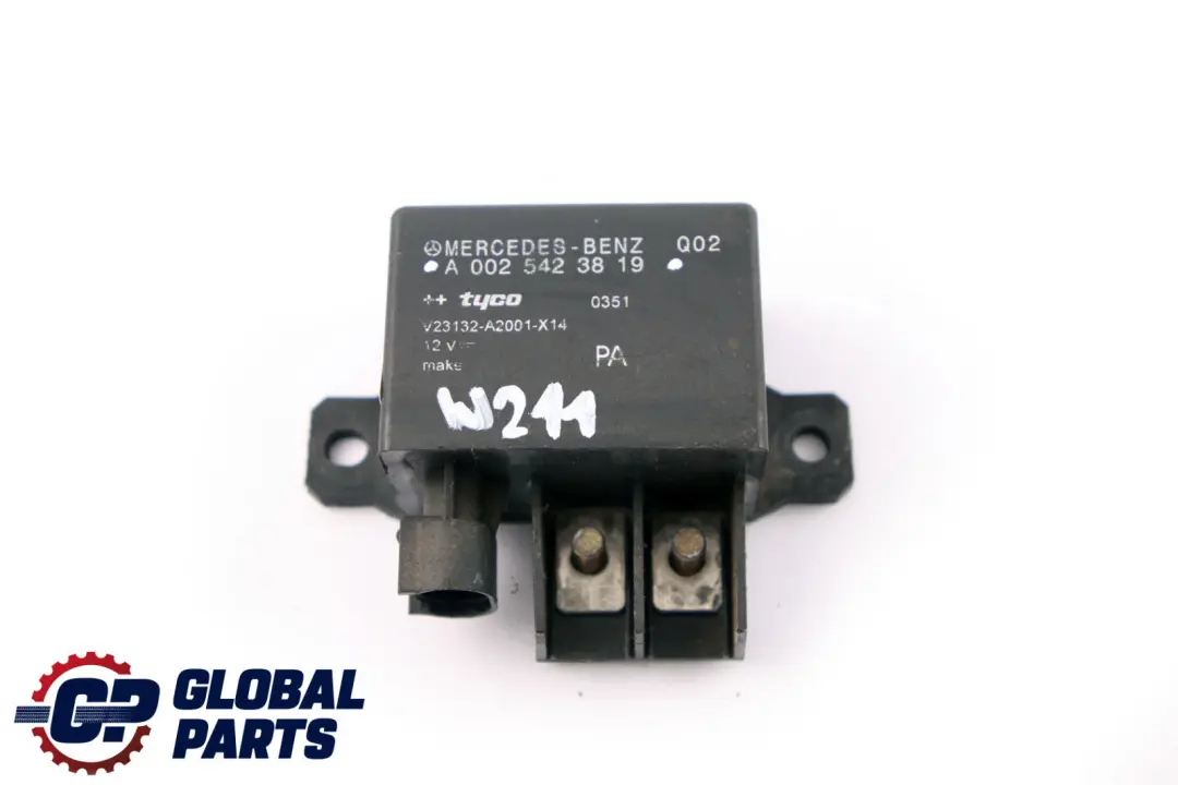 Mercedes-Benz E-Class S211 W211 Battery Relay Module Unit to with Part number A0025423819 Mercedes-Benz E-Class S211 W211 Battery Relay Module Unit - SKU A0025423819 - Part number A0025423819