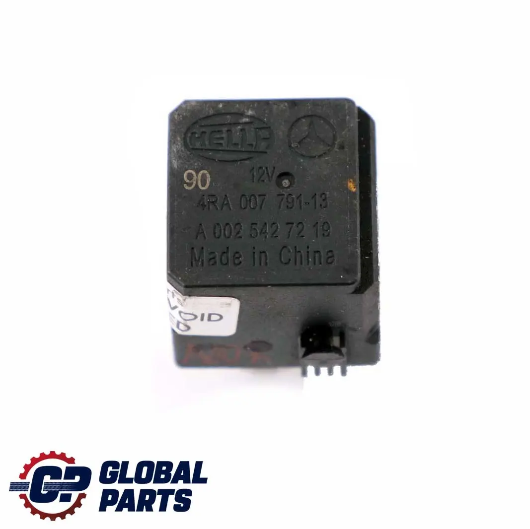 Relè 4 Poli Nero Hella per Mercedes W169 W245 W204 W212 con numero di parte A0025427219 Mercedes W169 W245 W204 W212 Relè 4 Poli Nero Hella - SKU A0025427219 - Numero di parte A0025427219