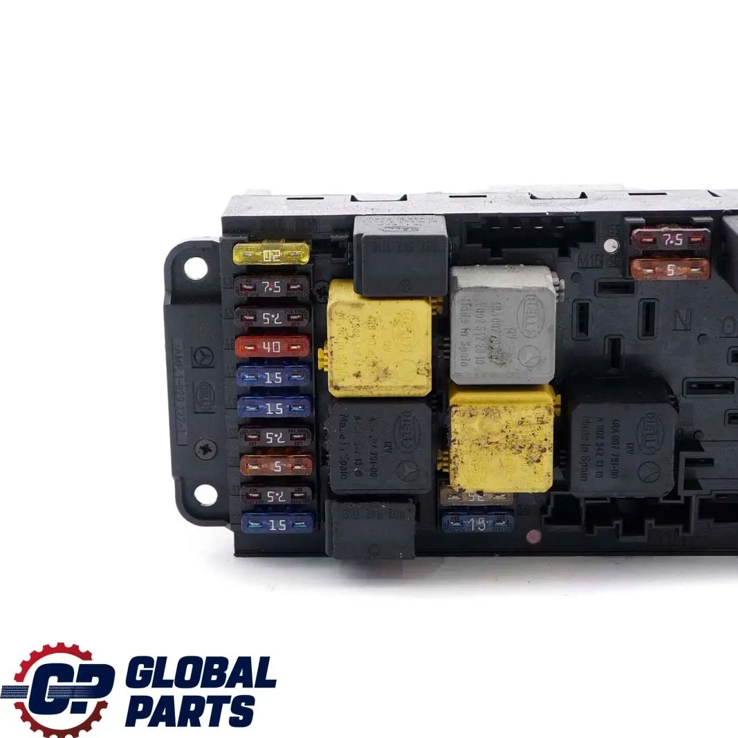 Mercedes-Benz C-Class W203 Fuse Box Control Unit Module SAM to with Part number A0025459401 Mercedes-Benz C-Class W203 Fuse Box Control Unit Module SAM - SKU A0025459401 - Part number A0025459401