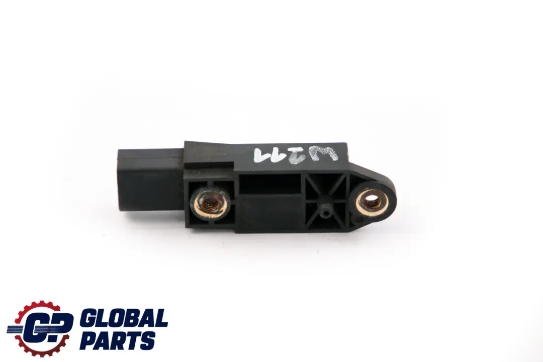 Mercedes-Benz W211 S211 Capteur Crashsensor Avant pour à propos du numéro de pièce A0028202726 Mercedes-Benz W211 S211 Capteur Crashsensor Avant - SKU A0028202726 - Numéro de pièce A0028202726