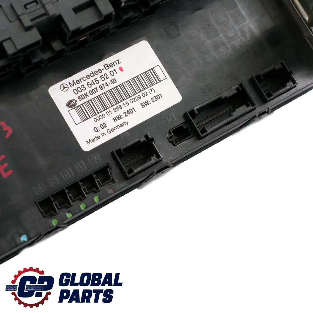 Mercedes-Benz C W203 Steuergerät Zentralelektrik Sicherungskasten für mit Teilenummer A0035455201 Mercedes-Benz C W203 Steuergerät Zentralelektrik Sicherungskasten - SKU A0035455201 - Teilenummer A0035455201