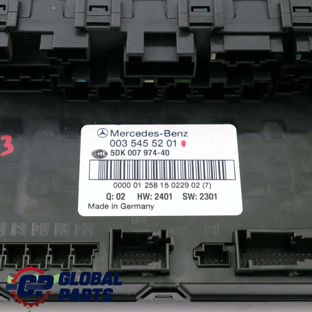 Mercedes-Benz C W203 Steuergerät Zentralelektrik Sicherungskasten für mit Teilenummer A0035455201 Mercedes-Benz C W203 Steuergerät Zentralelektrik Sicherungskasten - SKU A0035455201 - Teilenummer A0035455201