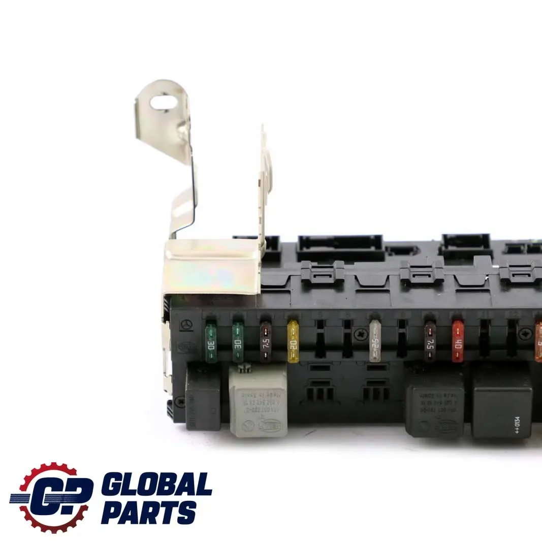 Mercedes-Benz C-Class W203 SAM Control Unit Module Fuse Box Rear to with Part number A0035455201 Mercedes-Benz C-Class W203 SAM Control Unit Module Fuse Box Rear - SKU A0035455201 - Part number A0035455201