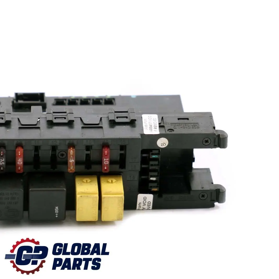 Mercedes-Benz C-Class W203 SAM Control Unit Module Fuse Box Rear to with Part number A0035455201 Mercedes-Benz C-Class W203 SAM Control Unit Module Fuse Box Rear - SKU A0035455201 - Part number A0035455201