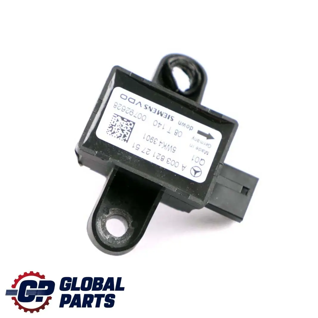 Mercedes-Benz M S W221 ML W164 Sensore d'urto airbag porta per con numero di parte A0038212751 Mercedes-Benz M S W221 ML W164 Sensore d'urto airbag porta - SKU A0038212751 - Numero di parte A0038212751