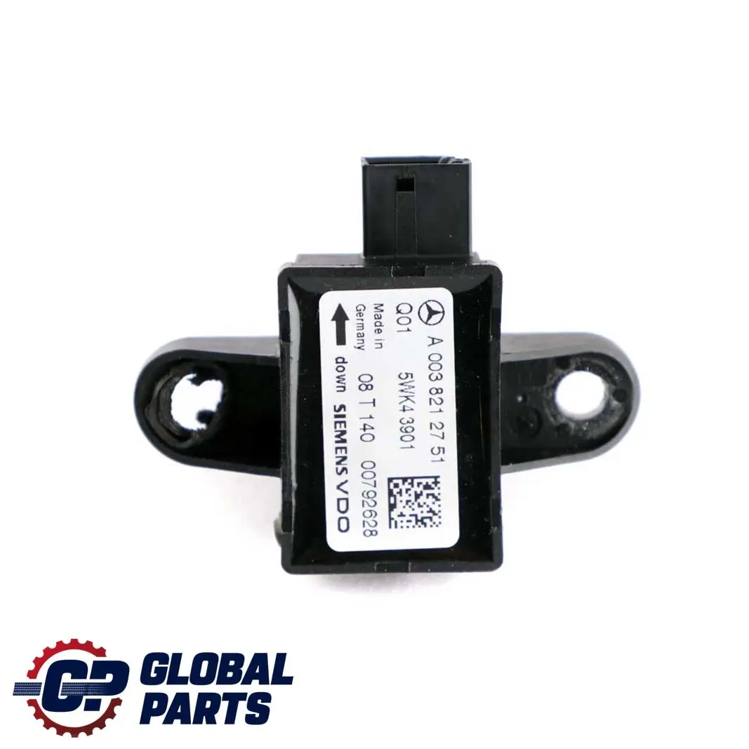 Mercedes-Benz M S W221 ML W164 Capteur d'impact de l'airbag Porte pour à propos du numéro de pièce A0038212751 Mercedes-Benz M S W221 ML W164 Capteur d'impact de l'airbag Porte - SKU A0038212751 - Numéro de pièce A0038212751