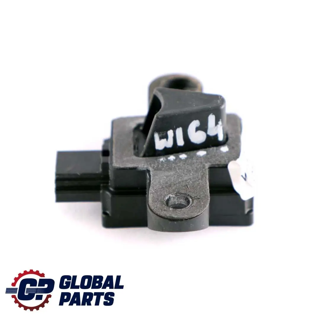 Puerta sensor colisión impacto de airbag para Mercedes W221 ML W164 con número de pieza A0038212751 Mercedes W221 ML W164 Puerta sensor colisión impacto de airbag - SKU A0038212751 - Número de pieza A0038212751