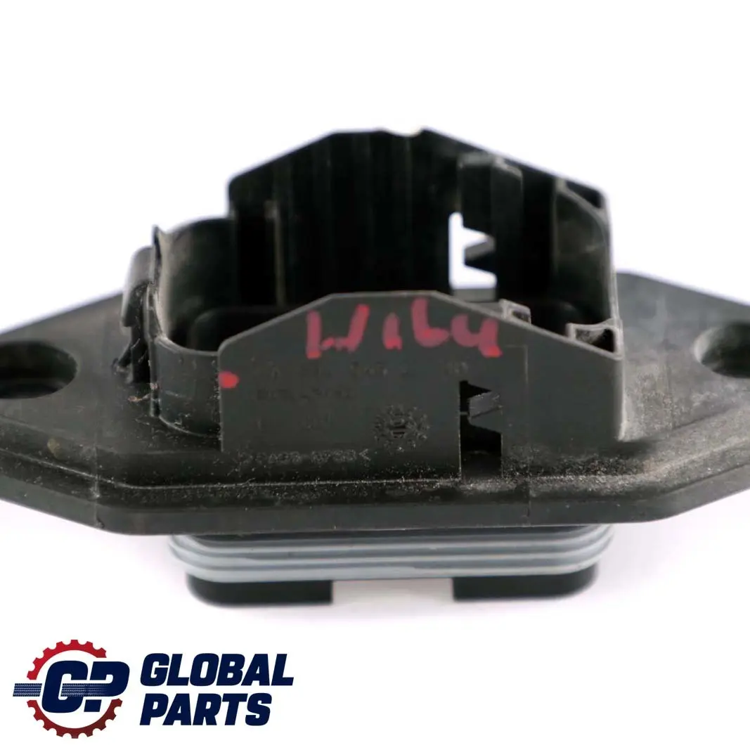 Mercedes ML W164 W251 Türverschraubung Schutzkappe Halterung - SKU A0045454140 - Teilenummer A0045454140