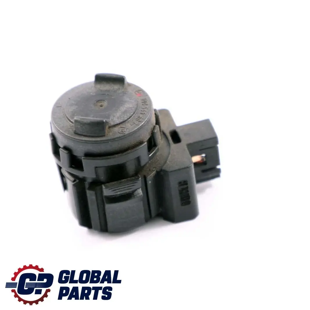 Mercedes-Benz W168 Interrupteur Coup de Pied Downschalter pour à propos du numéro de pièce A0045456014 Mercedes-Benz W168 Interrupteur Coup de Pied Downschalter - SKU A0045456014 - Numéro de pièce A0045456014