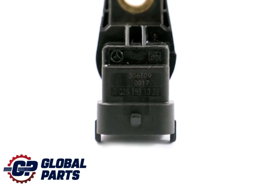 Camshaft Position Sensor to Mercedes W168 W169 W203 W210 W211 W220 with Part number A0051531328 Mercedes W168 W169 W203 W210 W211 W220 Camshaft Position Sensor - SKU A0051531328 - Part number A0051531328