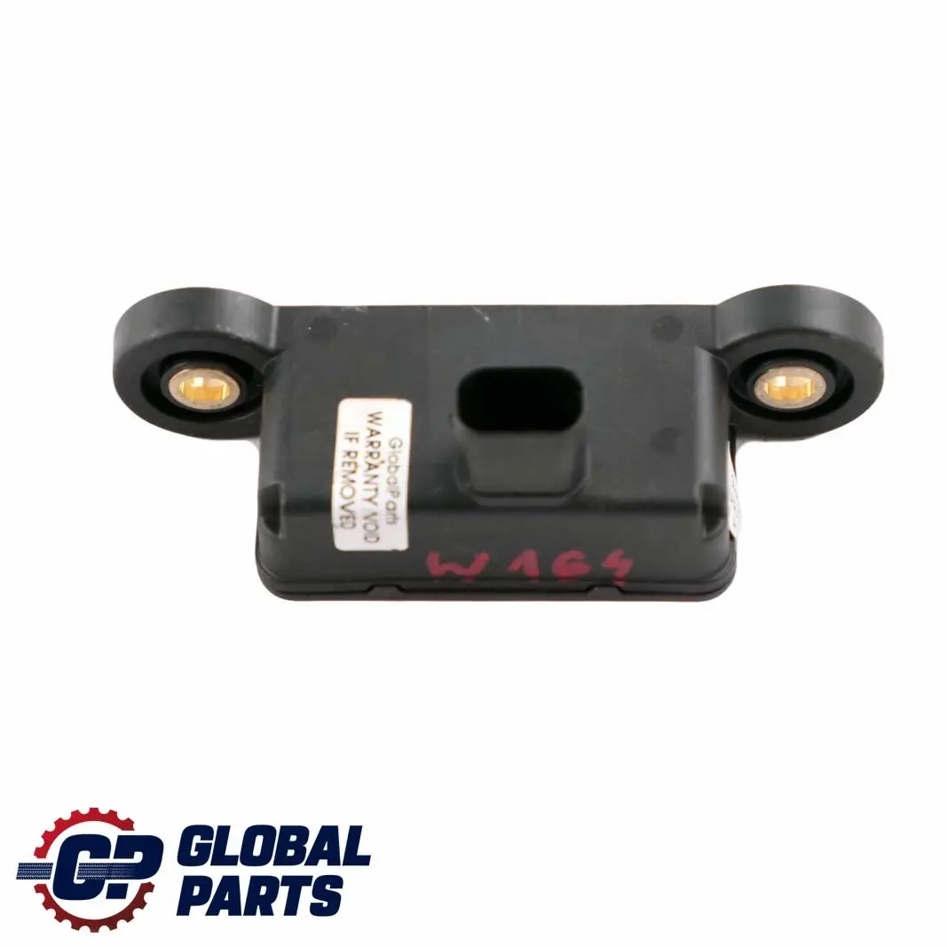 ESP Sensor Mercedes W164 W221 Gierdrehzahl Sensor für mit Teilenummer A0055422018 ESP Sensor Mercedes W164 W221 Gierdrehzahl Sensor - SKU A0055422018 - Teilenummer A0055422018