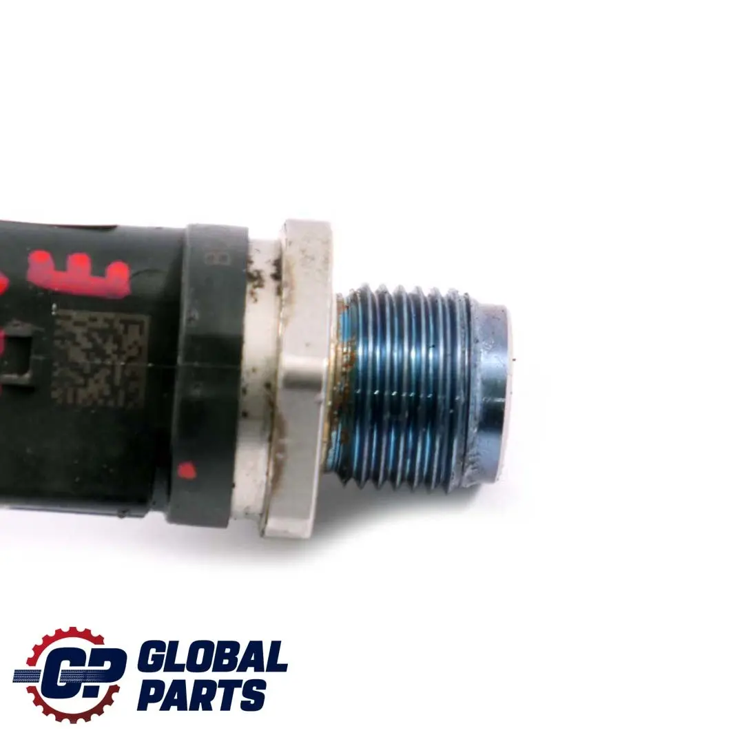 Sensor de presión de combustible Diesel para Mercedes W169 W203 W245 con número de pieza A0061536528 Mercedes W169 W203 W245 Sensor de presión de combustible Diesel - SKU A0061536528 - Número de pieza A0061536528