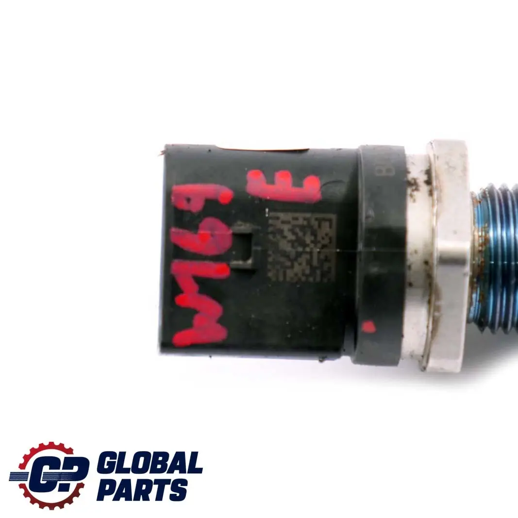 Sensore pressione carburante Diesel per Mercedes A B C W169 W203 W245 con numero di parte A0061536528 Mercedes A B C W169 W203 W245 Sensore pressione carburante Diesel - SKU A0061536528 - Numero di parte A0061536528