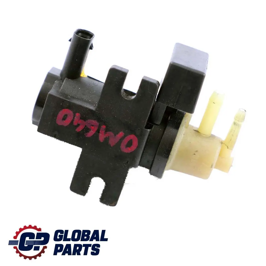 Mercedes-Benz Clase A W169 OM640 Valvula solenoide De vacio para con número de pieza A0061536628 Mercedes-Benz Clase A W169 OM640 Valvula solenoide De vacio - SKU A0061536628 - Número de pieza A0061536628