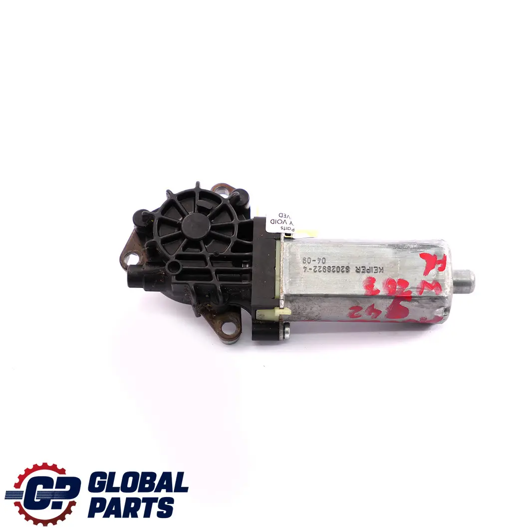 Mercedes W203 Actuador motor ajustador asiento delantero izquierdo - SKU A0068206042 - Número de pieza A0068206042