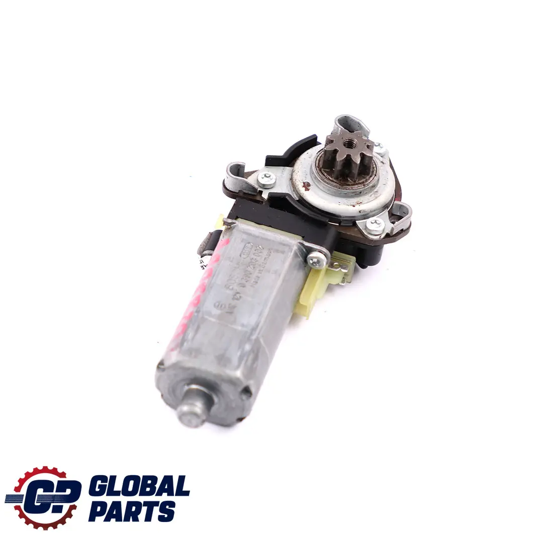 Mercedes-Benz C W203 Front Right Seat Adjuster Motor Actuator O/S to with Part number A0068206842 Mercedes-Benz C W203 Front Right Seat Adjuster Motor Actuator O/S - SKU A0068206842 - Part number A0068206842