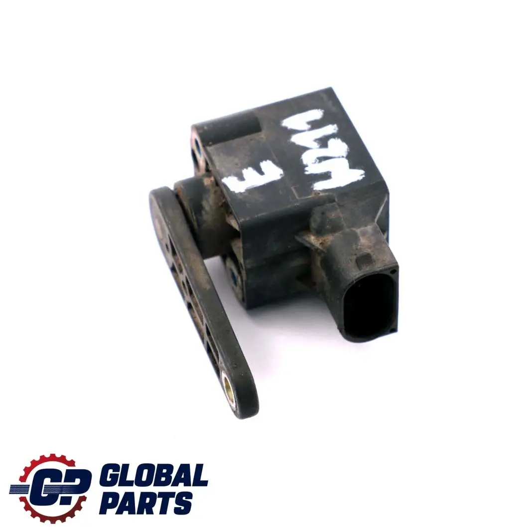 Mercedes-Benz E S Class W211 W220 Height Level Sensor Level Sensor to with Part number A0105427617 Mercedes-Benz E S Class W211 W220 Height Level Sensor Level Sensor - SKU A0105427617 - Part number A0105427617