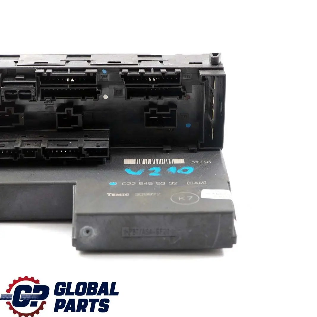Mercedes-Benz W202 Kombi W210 Zentralelektrik Sicherungskasten für mit Teilenummer A0225455332 Mercedes-Benz W202 Kombi W210 Zentralelektrik Sicherungskasten - SKU A0225455332 - Teilenummer A0225455332