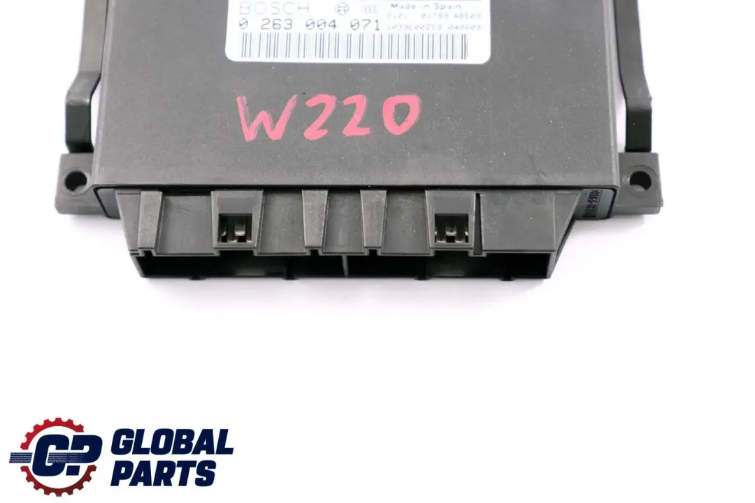 Parking Sensor Distance Control Module to Mercedes CL S C215 W220 with Part number A0335453332 Mercedes CL S C215 W220 Parking Sensor Distance Control Module - SKU A0335453332 - Part number A0335453332