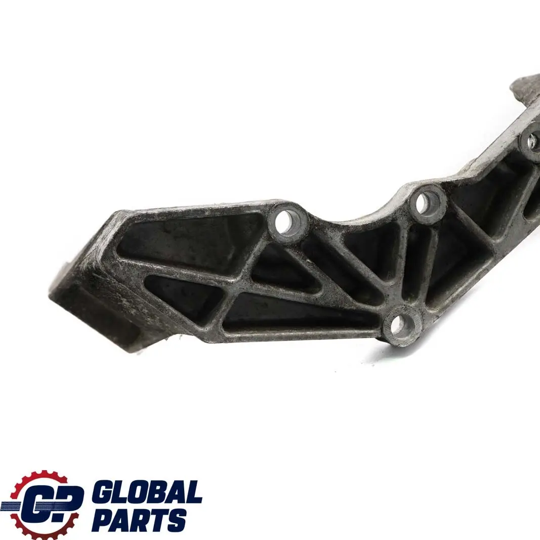 M111 Soporte del Cojinete de Bomba Direccion Asistida para Mercedes W203 con número de pieza A1110940241 Mercedes W203 M111 Soporte del Cojinete de Bomba Direccion Asistida - SKU A1110940241 - Número de pieza A1110940241