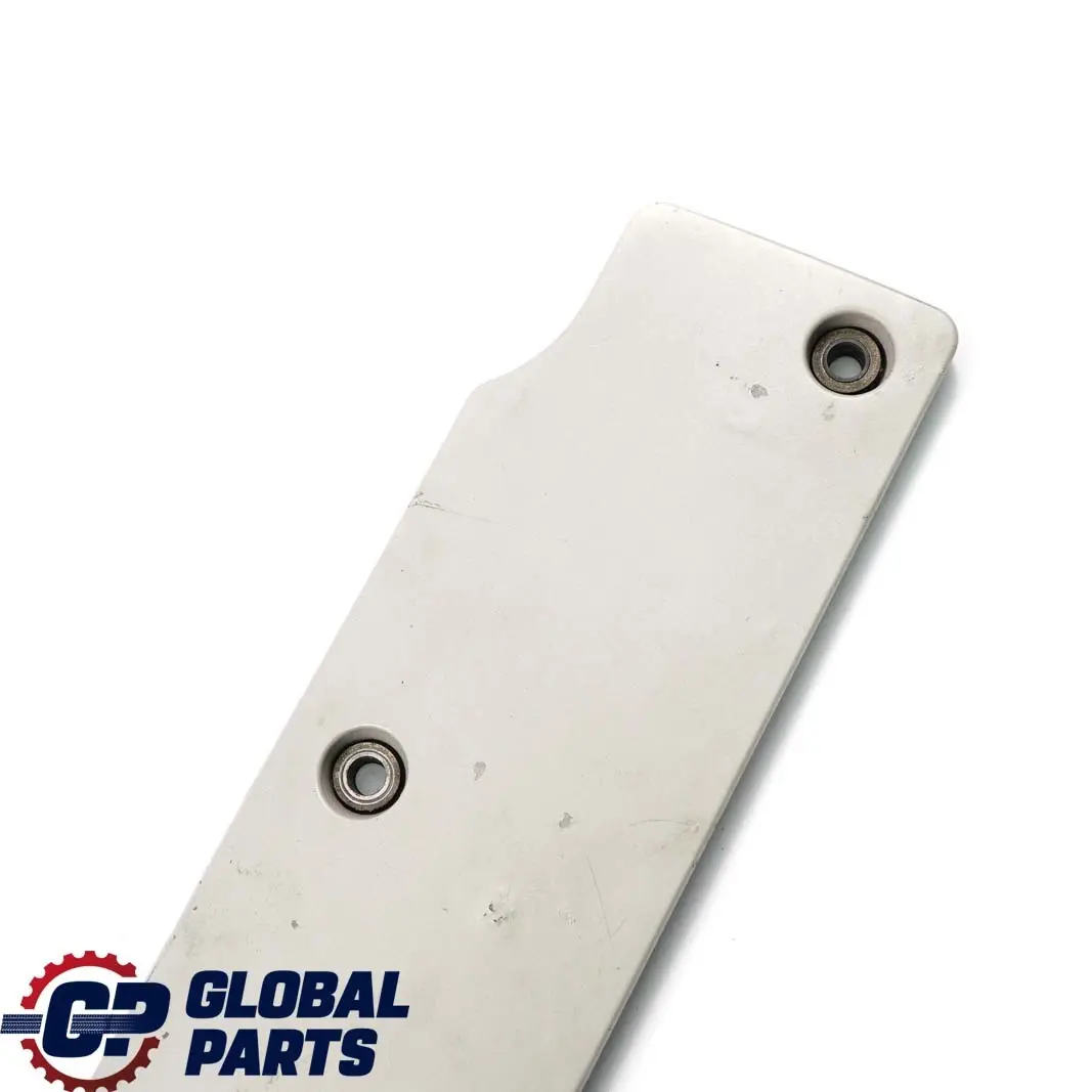 Classe C W203 M111 C180 Copri Bobina Motore per Mercedes con numero di parte A1111502075 Mercedes Classe C W203 M111 C180 Copri Bobina Motore - SKU A1111502075 - Numero di parte A1111502075