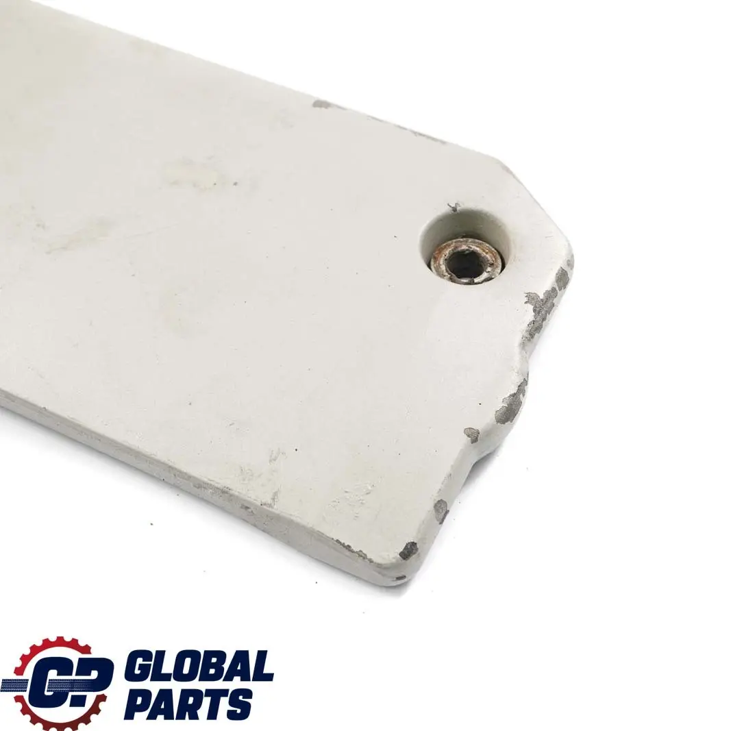Classe C W203 M111 C180 Copri Bobina Motore per Mercedes con numero di parte A1111502075 Mercedes Classe C W203 M111 C180 Copri Bobina Motore - SKU A1111502075 - Numero di parte A1111502075