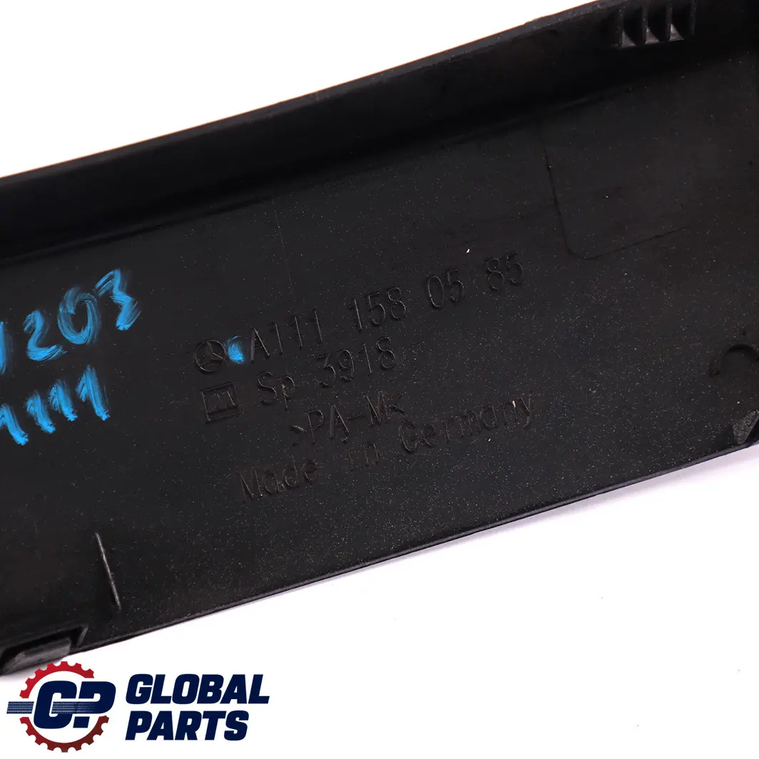  Mercedes-Benz C W203 M111 Motore a benzina Coprire la testa cilindro - SKU A1111580585 - Numero di parte A1110100767