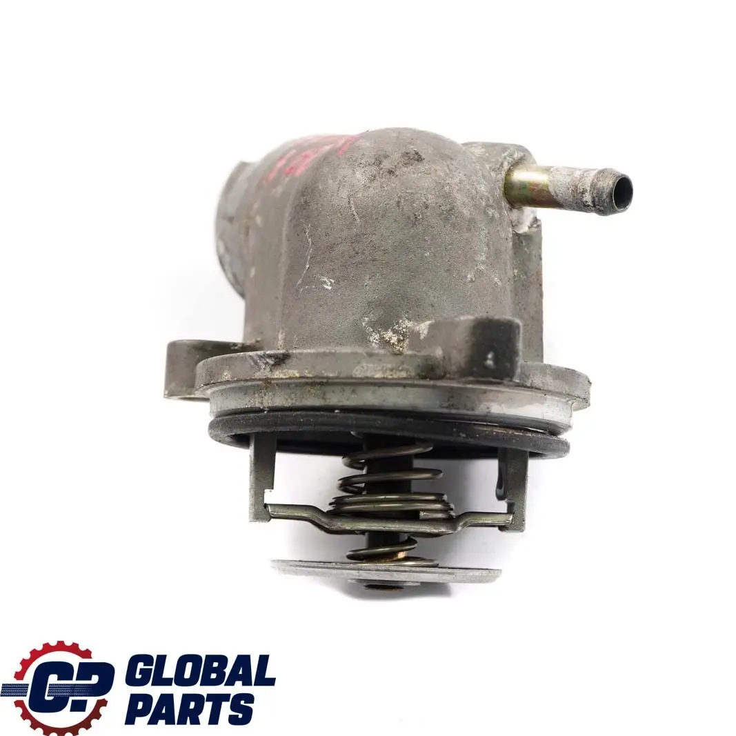  Mercedes-Benz C 180 200 K 230 W203 M111 Thermostat Kühlwasser A1112030975 - SKU A1112001715 - Teilenummer A1112001303