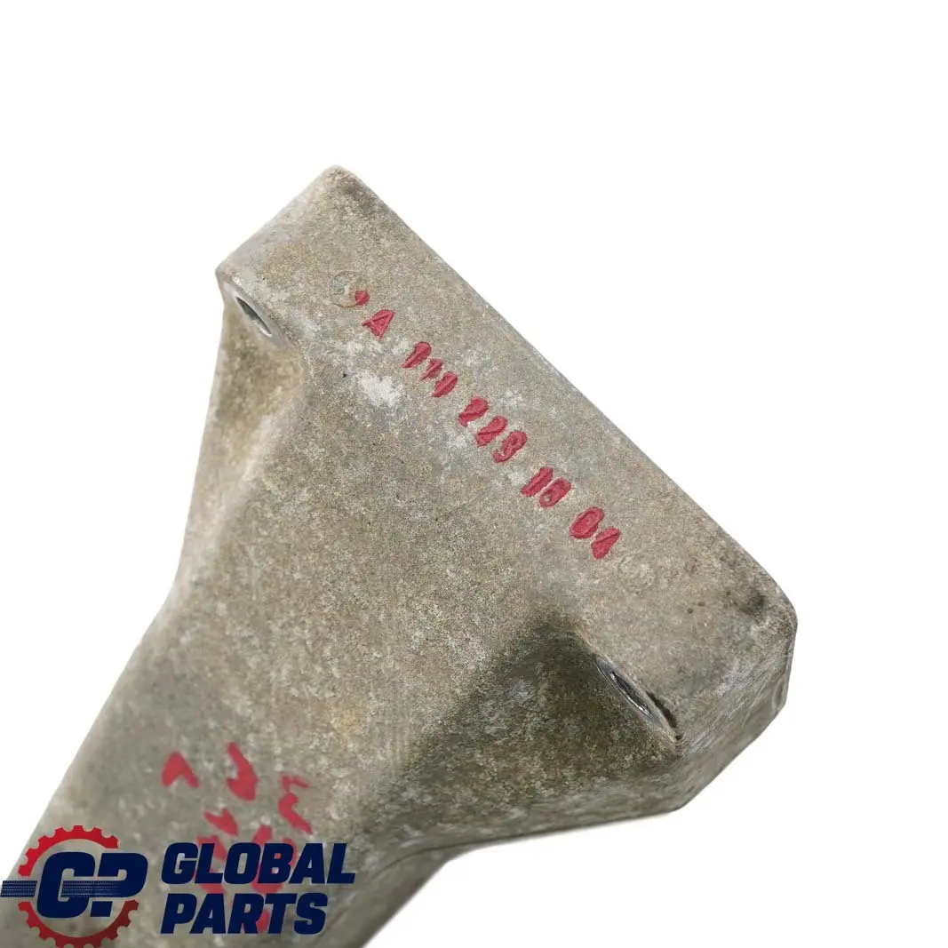 Mercedes-Benz W203 M111 C 180 200 230 Roulement Moteur Support a Gauche pour à propos du numéro de pièce A1112231604 Mercedes-Benz W203 M111 C 180 200 230 Roulement Moteur Support a Gauche - SKU A1112231604 - Numéro de pièce A1112231604