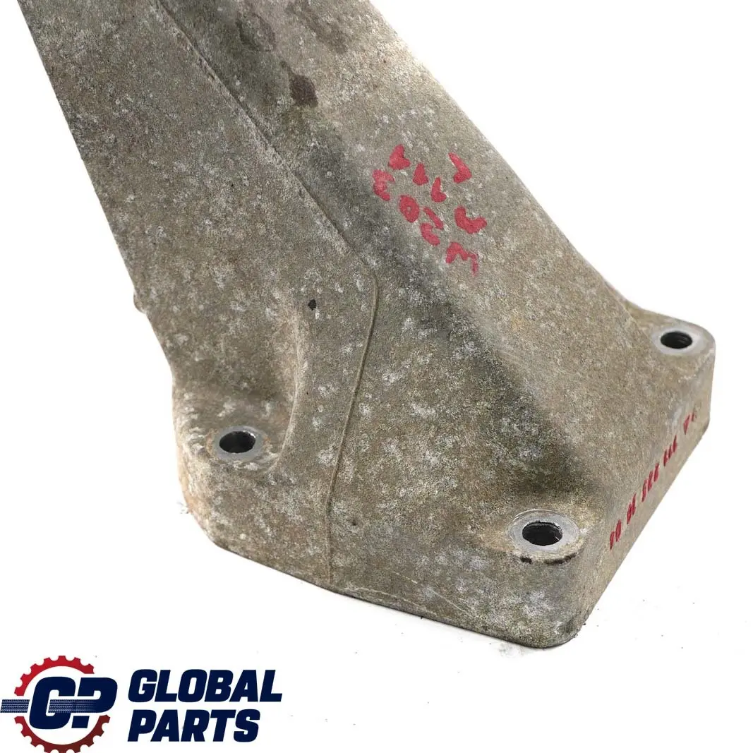 Mercedes-Benz W203 M111 C 180 200 230 Roulement Moteur Support a Gauche pour à propos du numéro de pièce A1112231604 Mercedes-Benz W203 M111 C 180 200 230 Roulement Moteur Support a Gauche - SKU A1112231604 - Numéro de pièce A1112231604