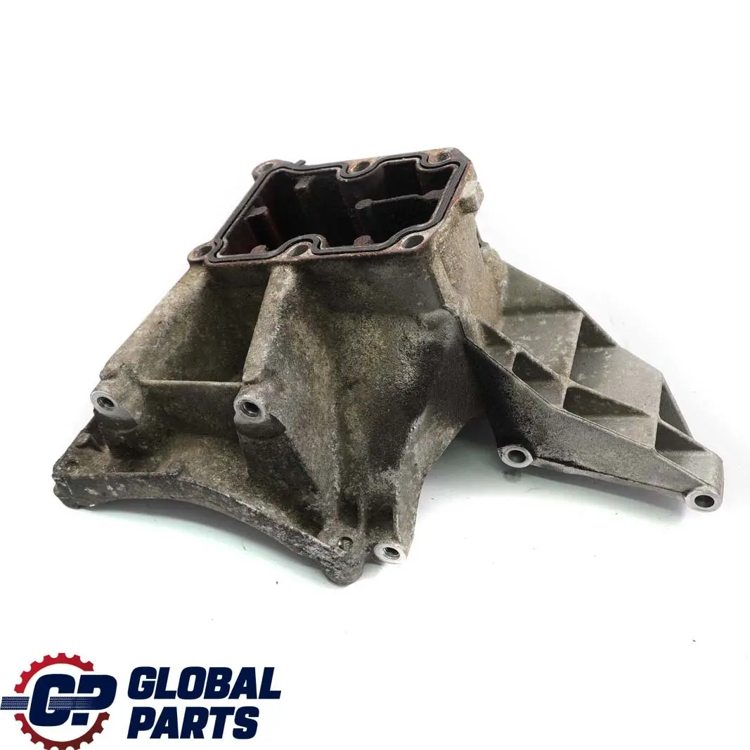 Mercedes-Benz C E W203 W210 M111 Soporte Compresor Aire Acondicionado para con número de pieza A1112301242 Mercedes-Benz C E W203 W210 M111 Soporte Compresor Aire Acondicionado - SKU A1112301242 - Número de pieza A1112301242