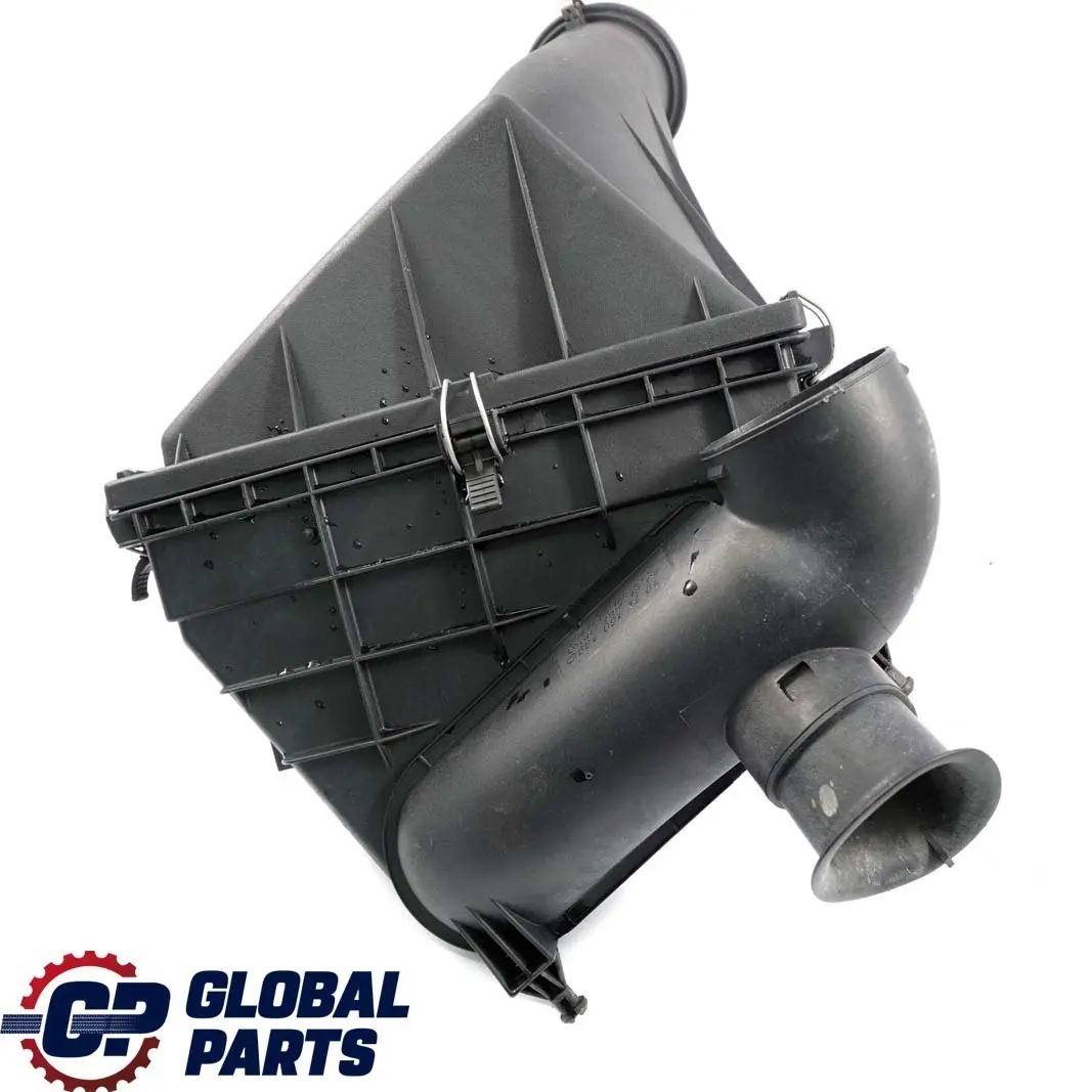 Mercedes-Benz CLK320 C208 M112 Luftfilterkasten Luftfilter Kasten für mit Teilenummer A1120900701 Mercedes-Benz CLK320 C208 M112 Luftfilterkasten Luftfilter Kasten - SKU A1120900701 - Teilenummer A1120900701