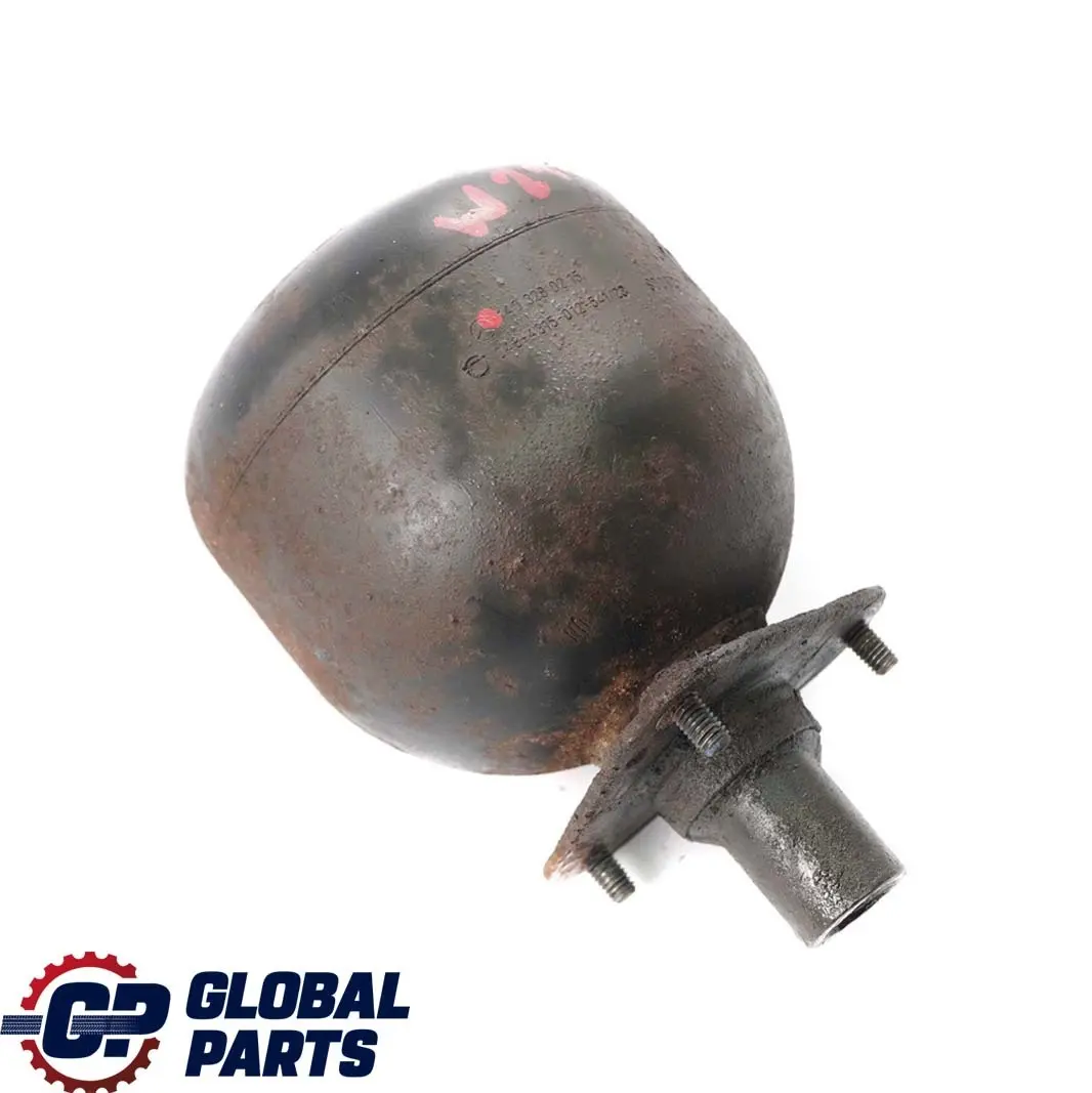 Mercedes-Benz C E W124 W202 W210 Luftdruckspeicher Niveaukugel für mit Teilenummer A1403280215 Mercedes-Benz C E W124 W202 W210 Luftdruckspeicher Niveaukugel - SKU A1403280215 - Teilenummer A1403280215