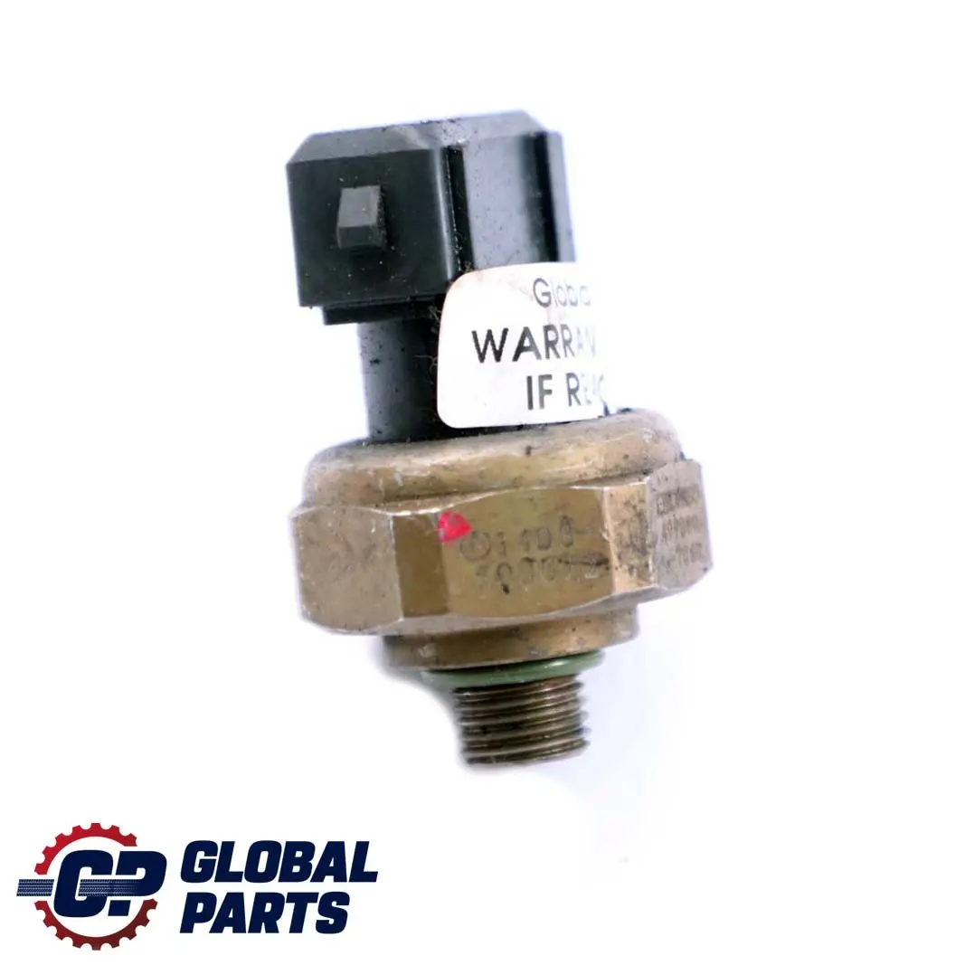 Climatizzatore Sensore pressostato aria condizionata per Mercedes E W211 con numero di parte A1408300072 Mercedes E W211 Climatizzatore Sensore pressostato aria condizionata - SKU A1408300072 - Numero di parte A1408300072