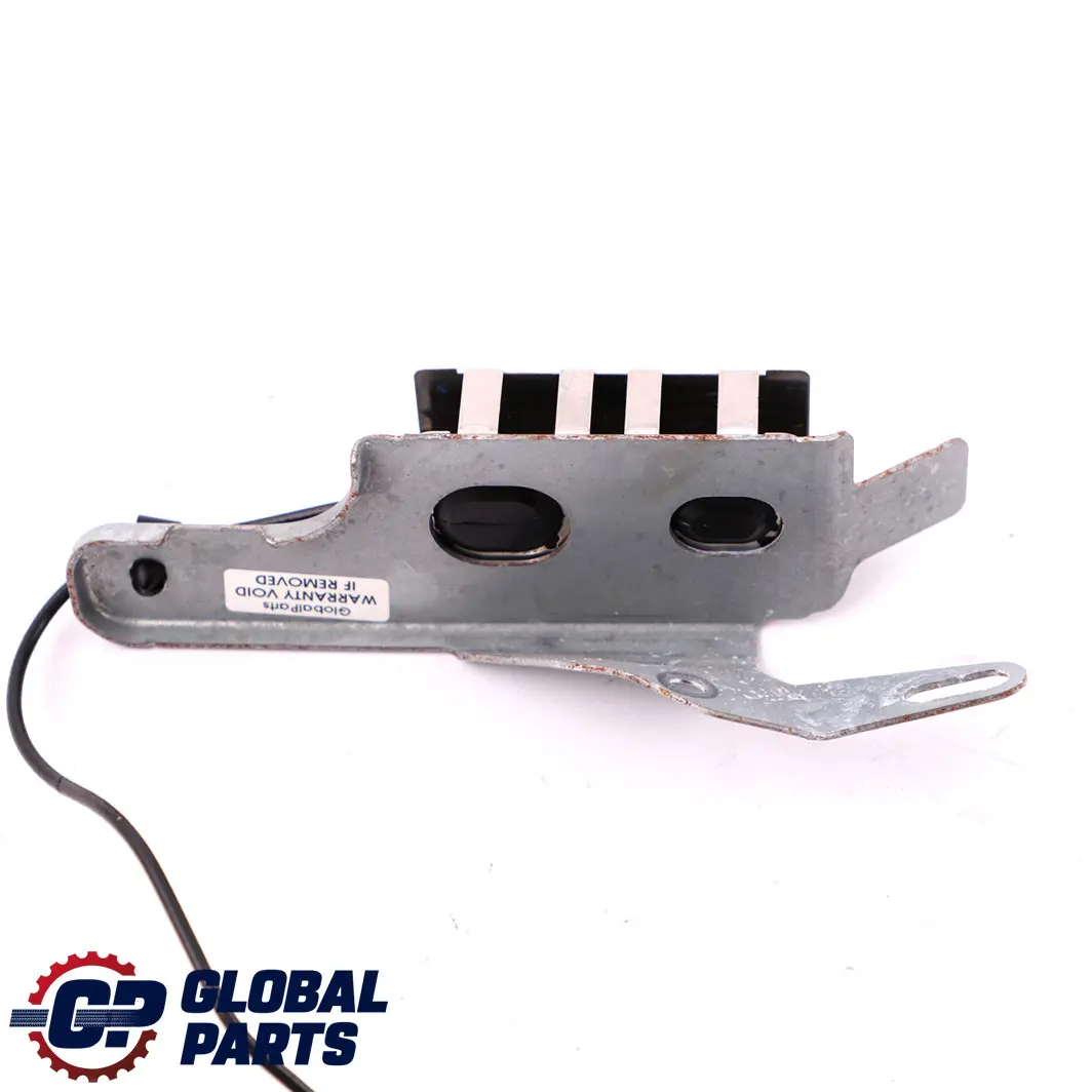 Antenne Antennenverstärker für Mercedes W176 mit Teilenummer A1569057900 Mercedes W176 Antenne Antennenverstärker - SKU A1569057900 - Teilenummer A1569057900