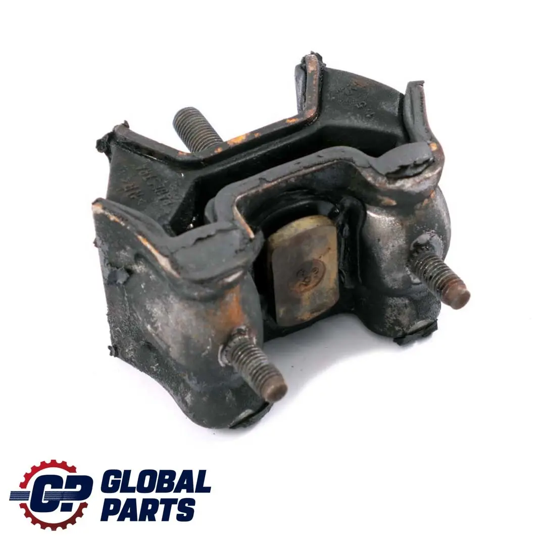 Uchwyt montażowy silnika do Mercedes ML W163 o numerze A1632400117 Mercedes ML W163 Uchwyt montażowy silnika - SKU A1632400117 - Numer Części A1632400117