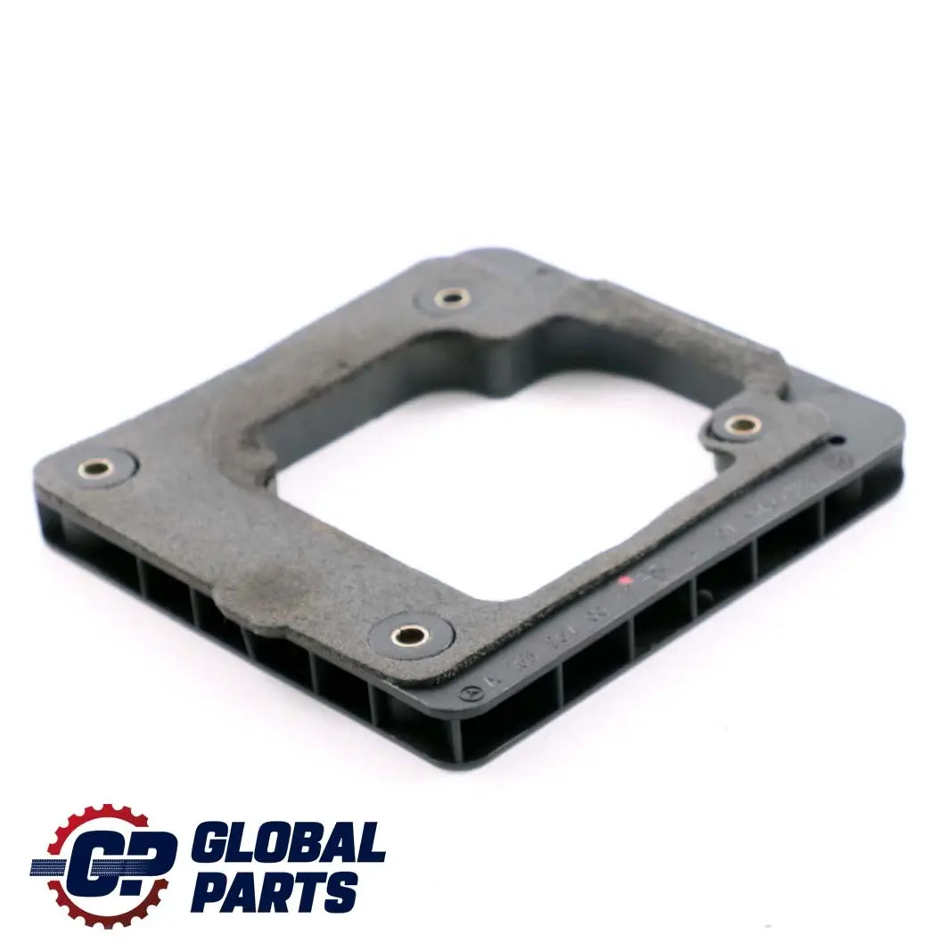 Placa De montaje del selector De La caja De cambios automatica Mercedes W163 para con número de pieza A1632670042 Placa De montaje del selector De La caja De cambios automatica Mercedes W163 - SKU A1632670042 - Número de pieza A1632670042